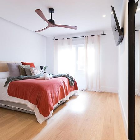 Amplio Y Moderno Apartamento Con Tarima Refrescante By Staynnapartments 빌바오 외부 사진